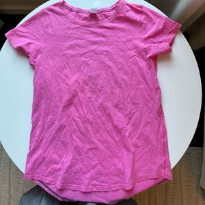 Ivivva pink tshirt